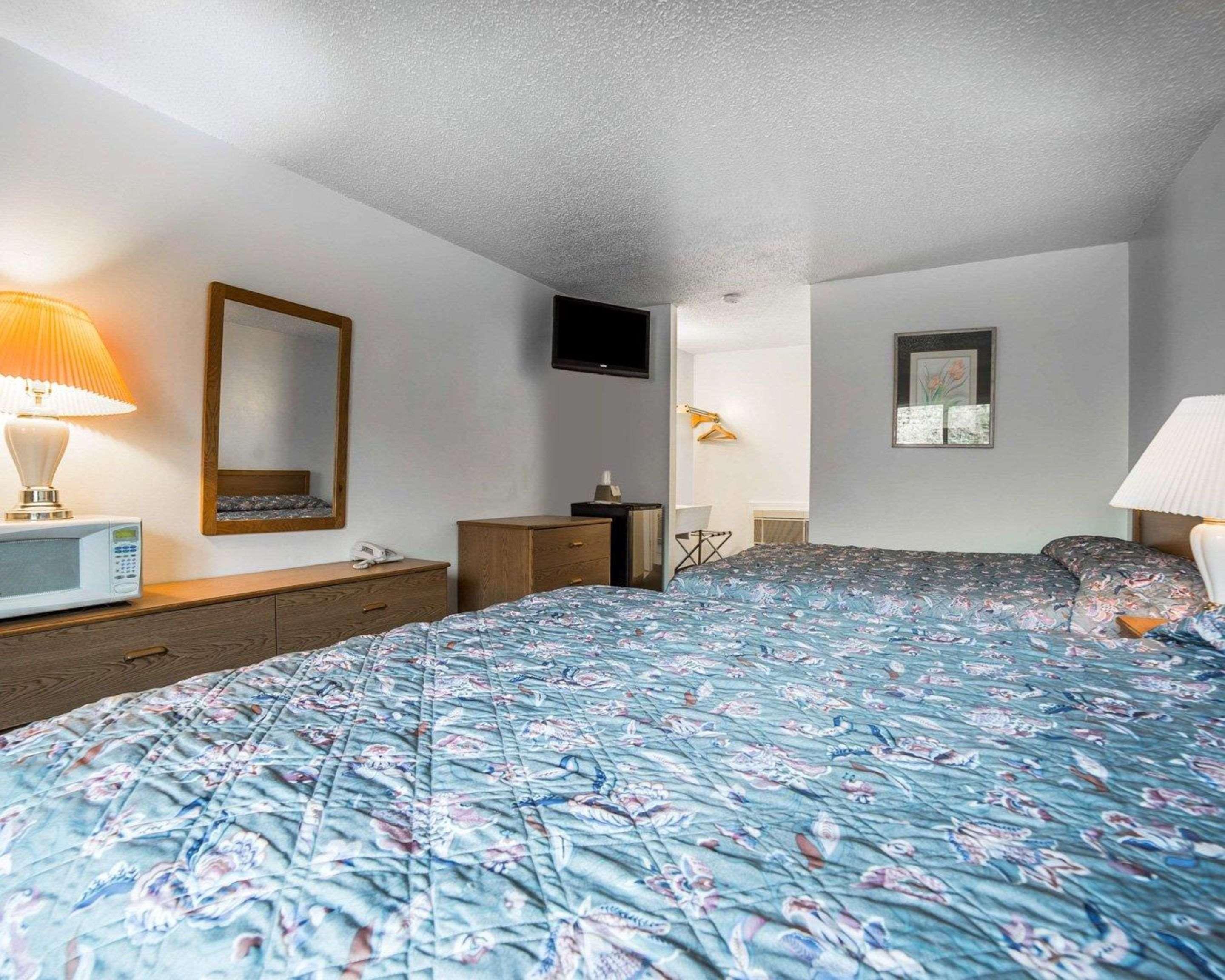 Rodeway Inn & Suites Arlington Dış mekan fotoğraf