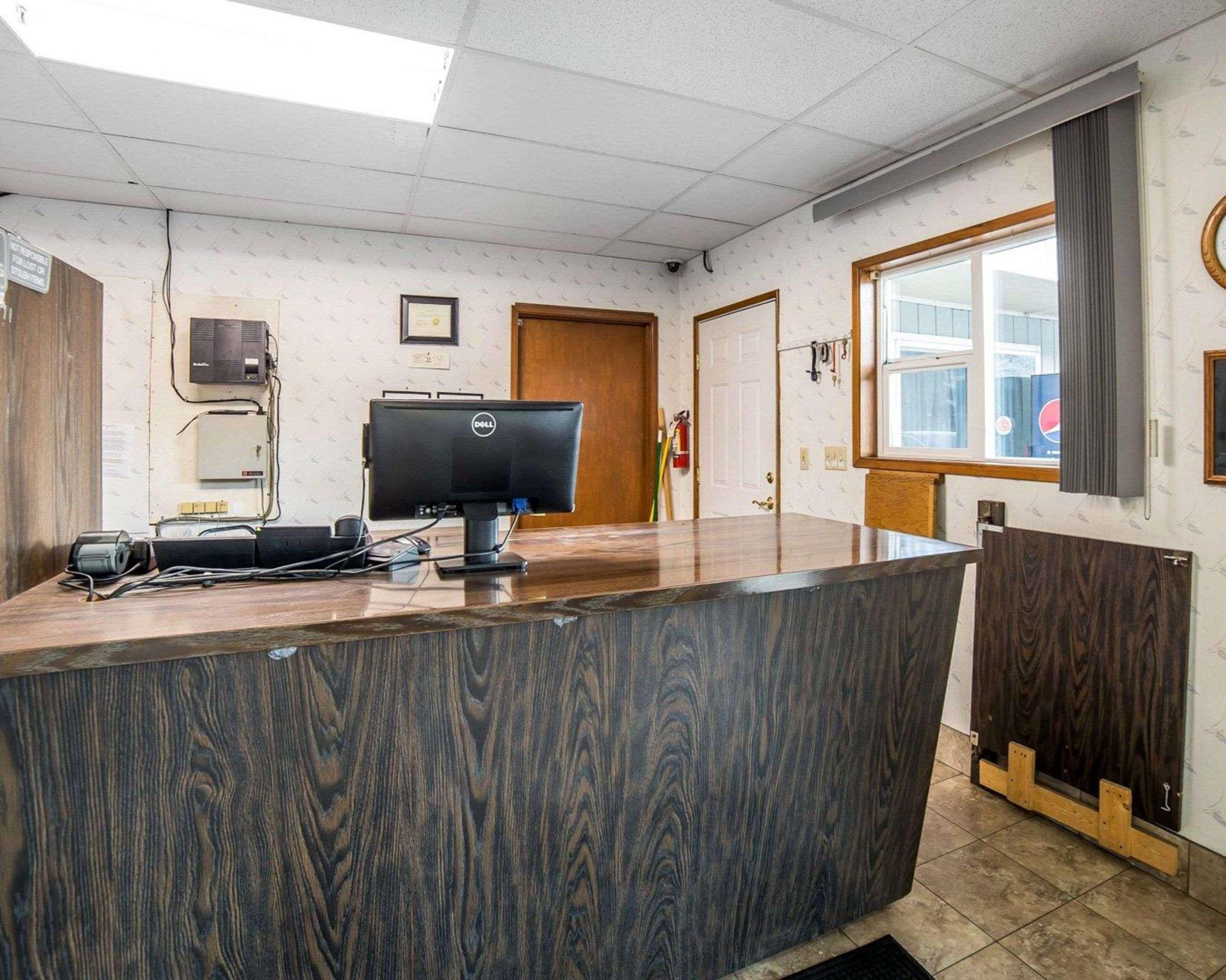 Rodeway Inn & Suites Arlington Dış mekan fotoğraf
