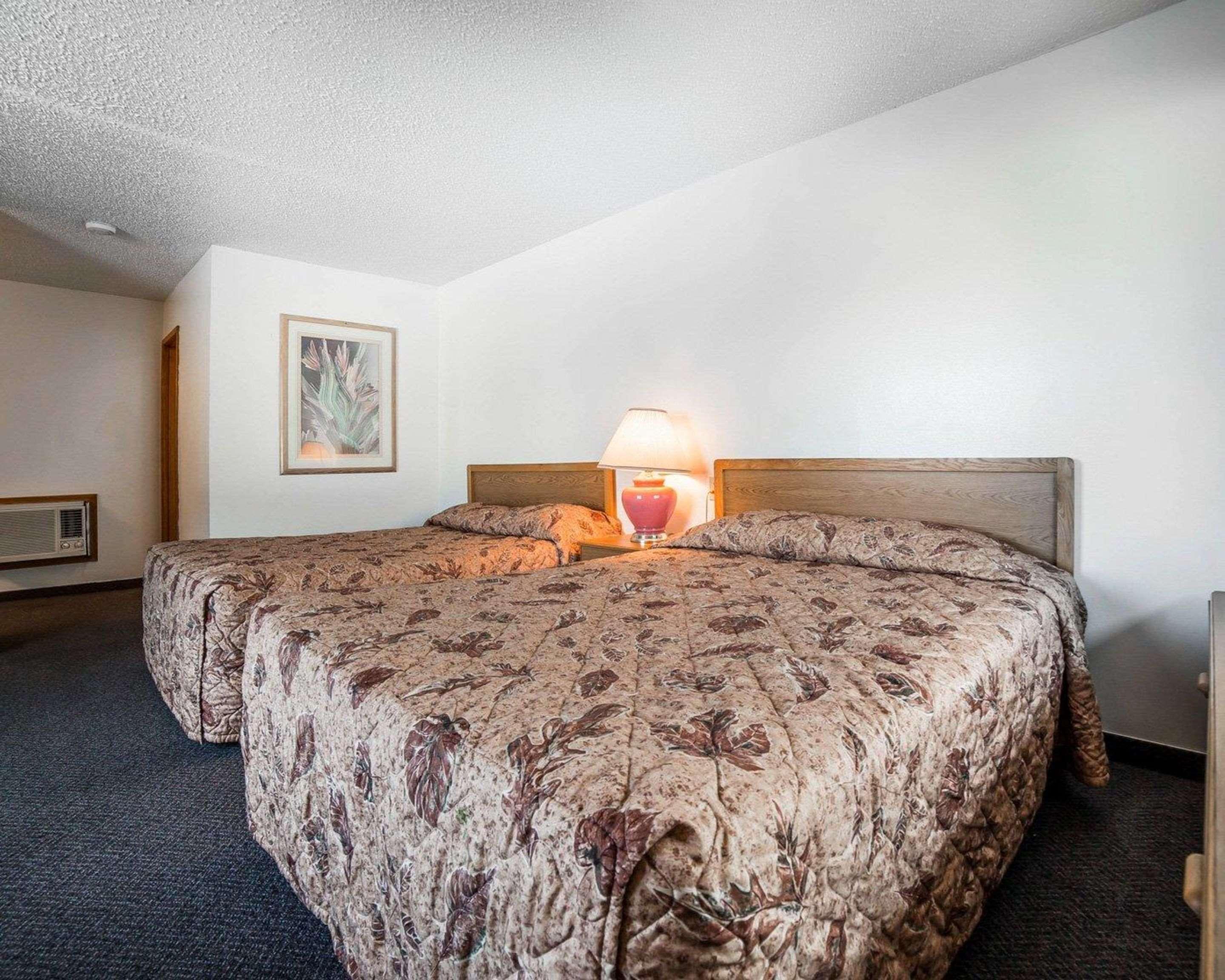 Rodeway Inn & Suites Arlington Dış mekan fotoğraf