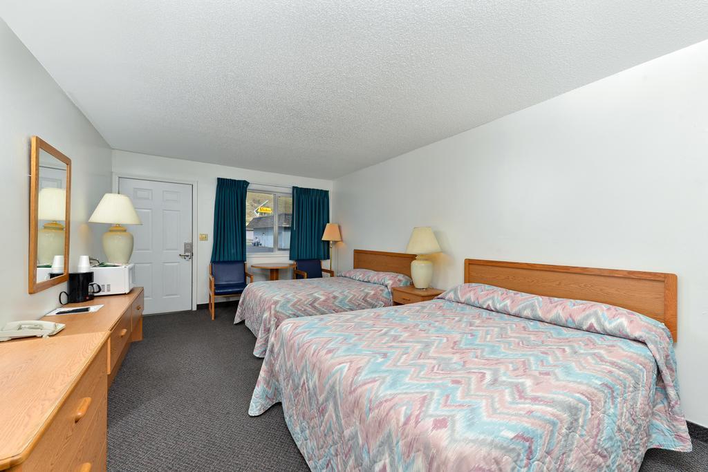 Rodeway Inn & Suites Arlington Dış mekan fotoğraf